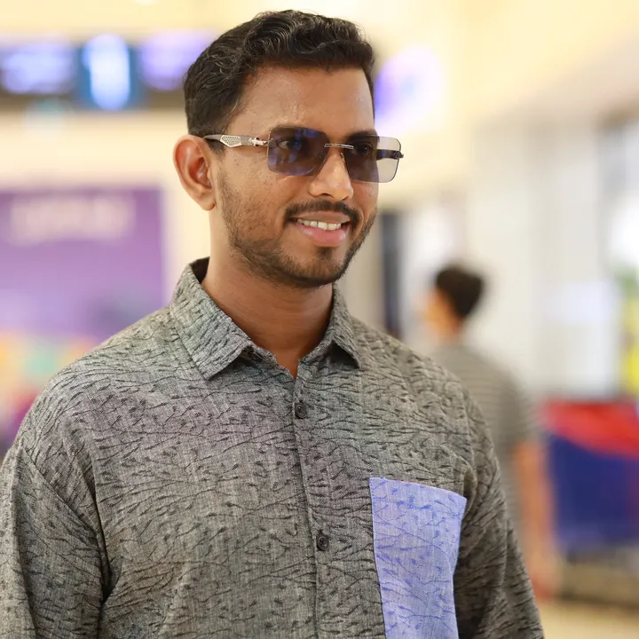 16ratheesh2