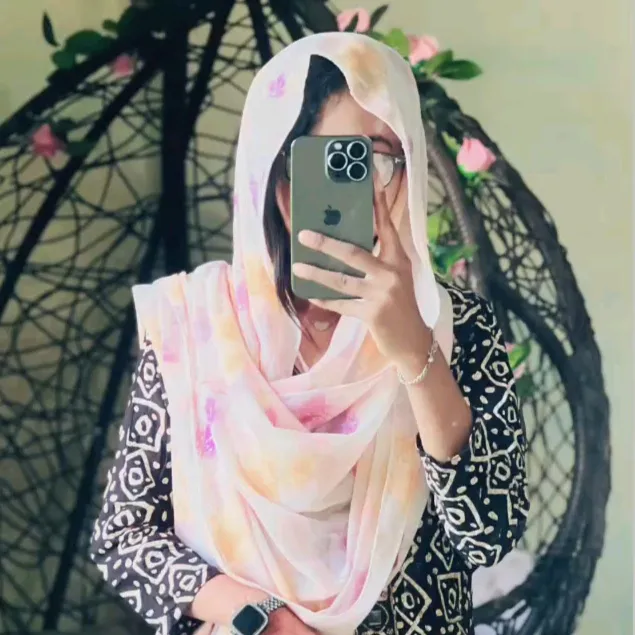 queen.israt.5