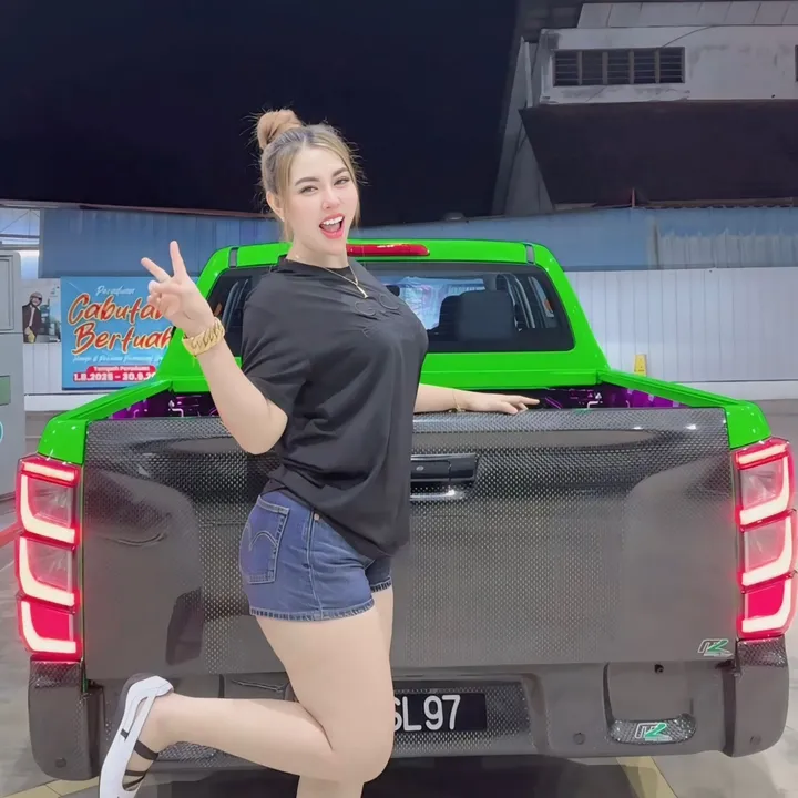 @semuthijau02