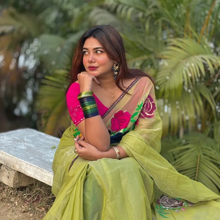 @tasnova_sanjana