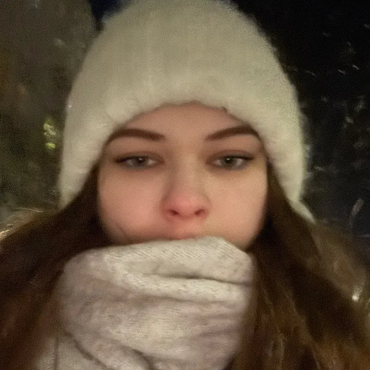@lisaaaaa_017