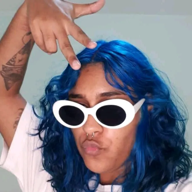 @emillyramona
