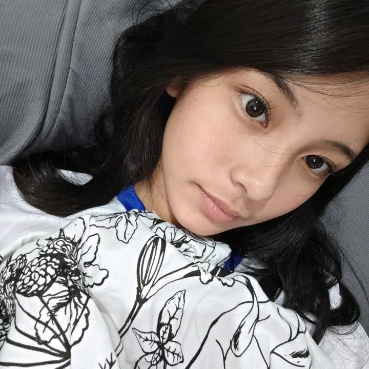 @notlyna0_