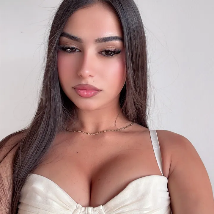 adela_d5