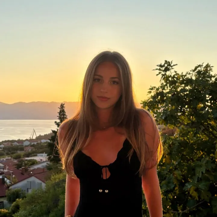@norabrkic