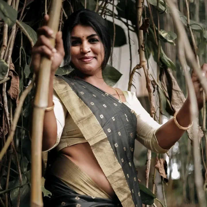 @reshmarechu_fan