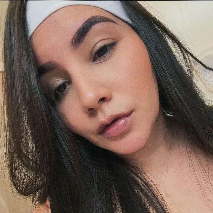 @angiepalacioz