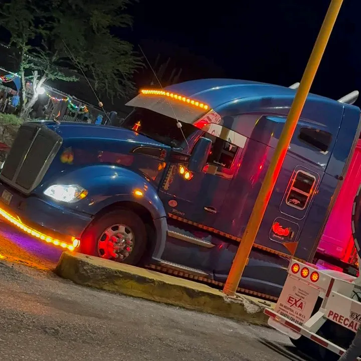 @trucking.57.0