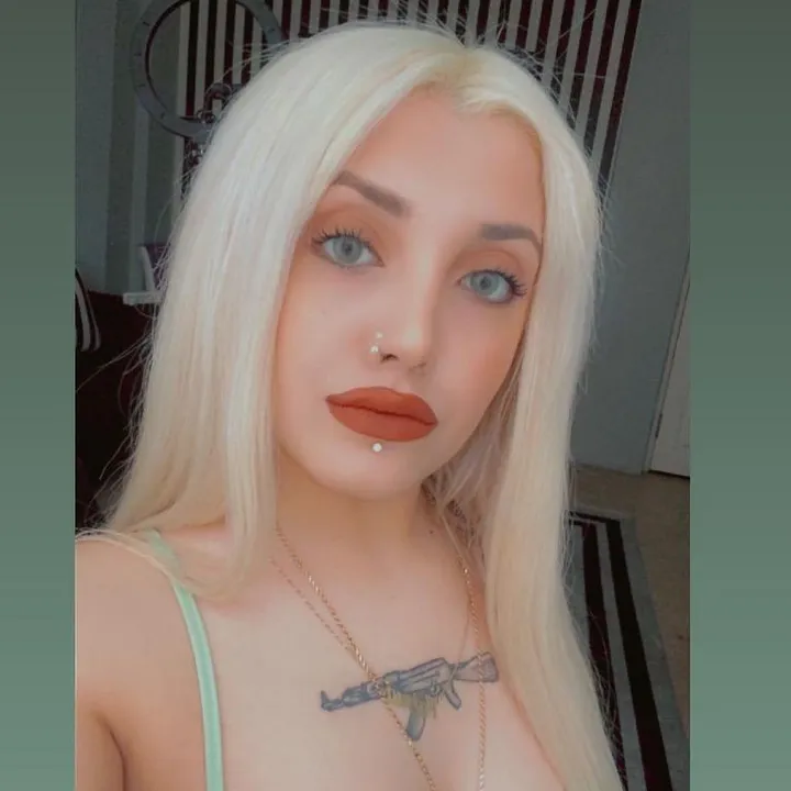 @kralice_21