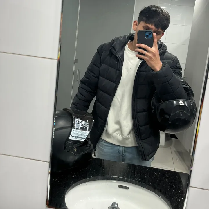 alexjt03