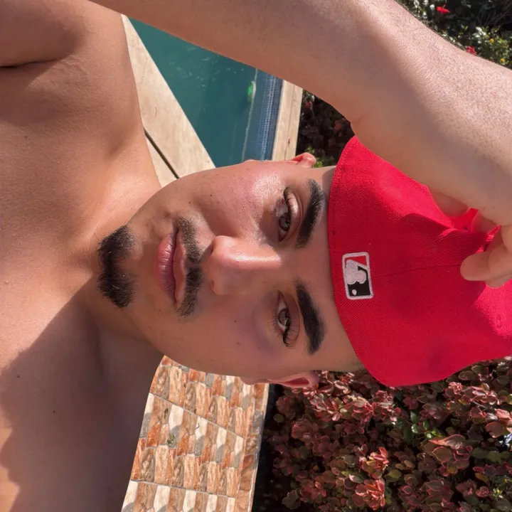 @lovemedontloveurself