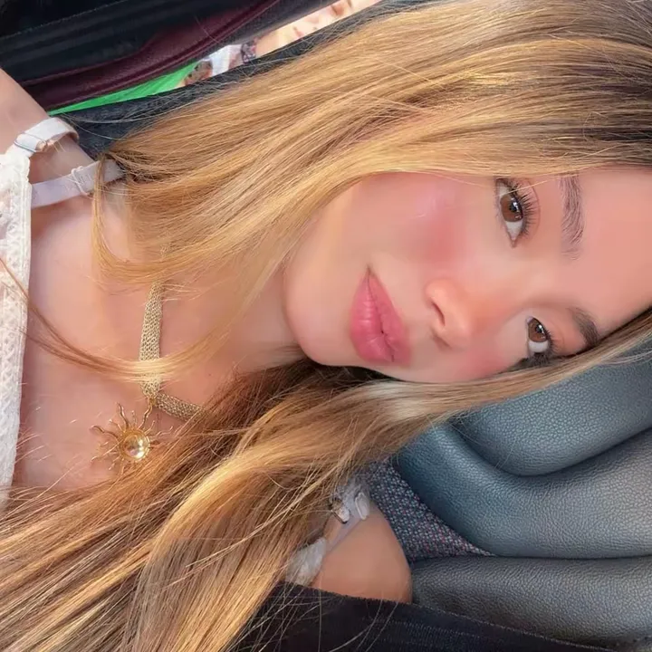 @celestecarbonel