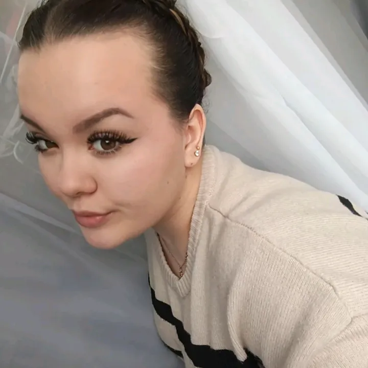 _vika_voice007_