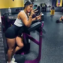 @lizzyescober