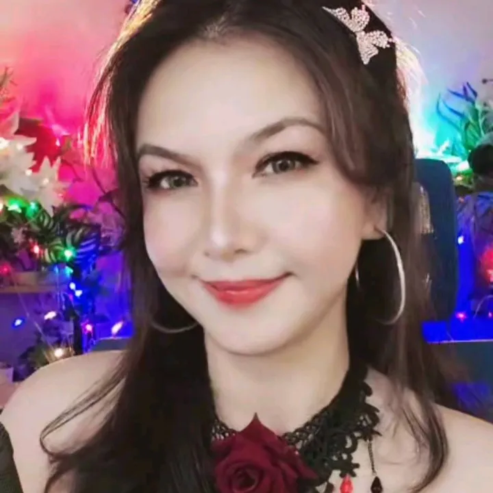 @roseflowerwhite