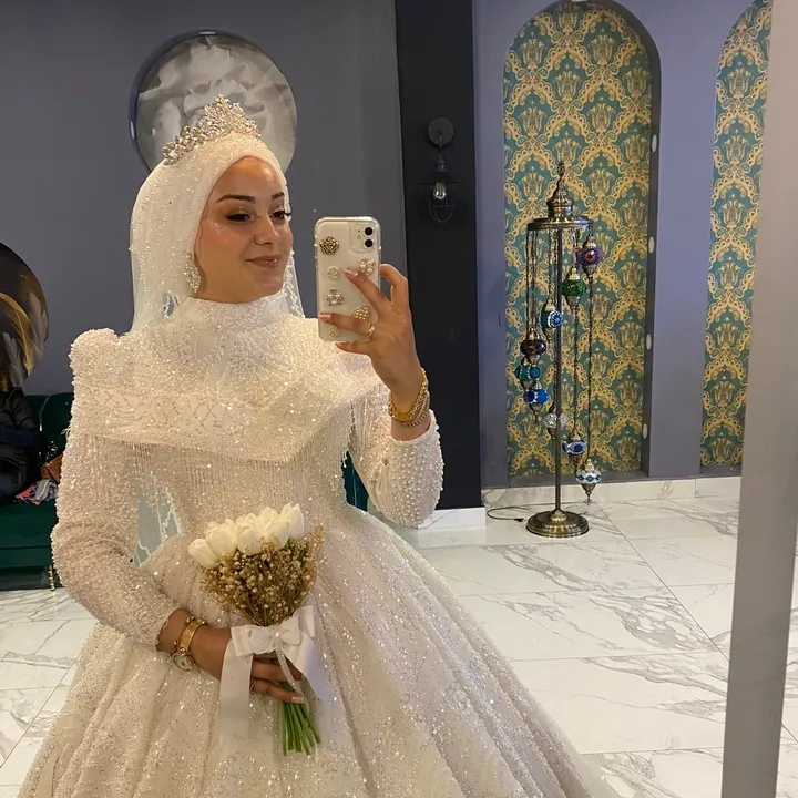 @cansu.sngl