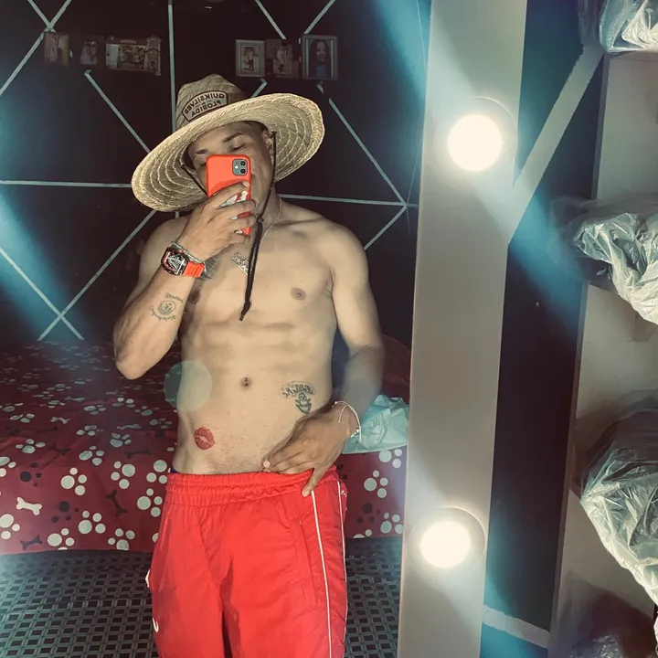 @pollitomc10