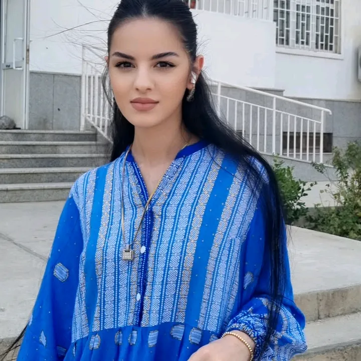 aknur0_01