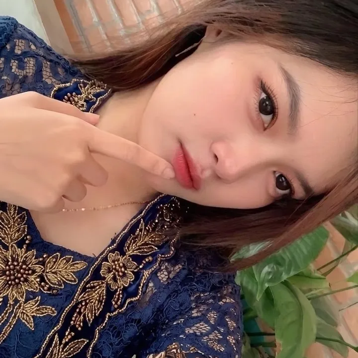 yesitrisia16