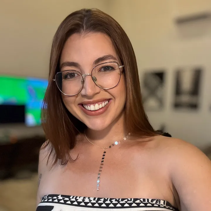@anajuclare