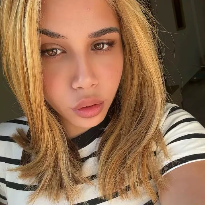 @elinoro0
