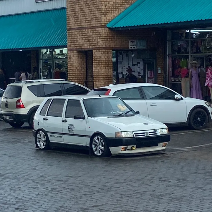 @anti.bagged.uno