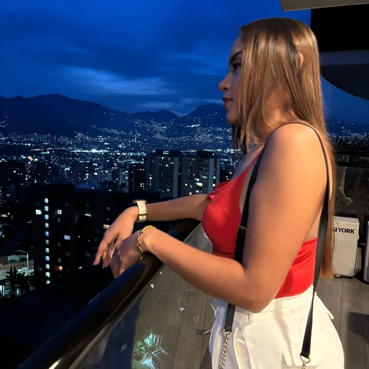 @zeneymiranda