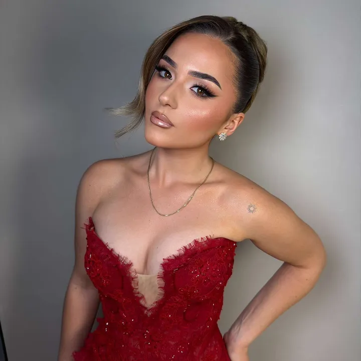 @erakuqii