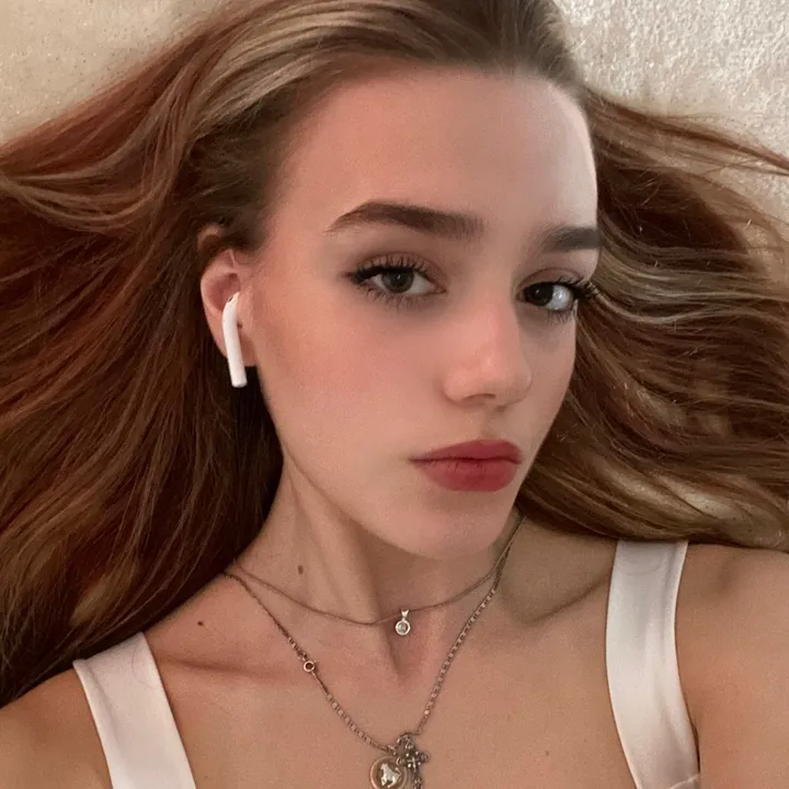 @memariecherie