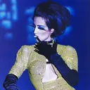 @90sfashionrunways