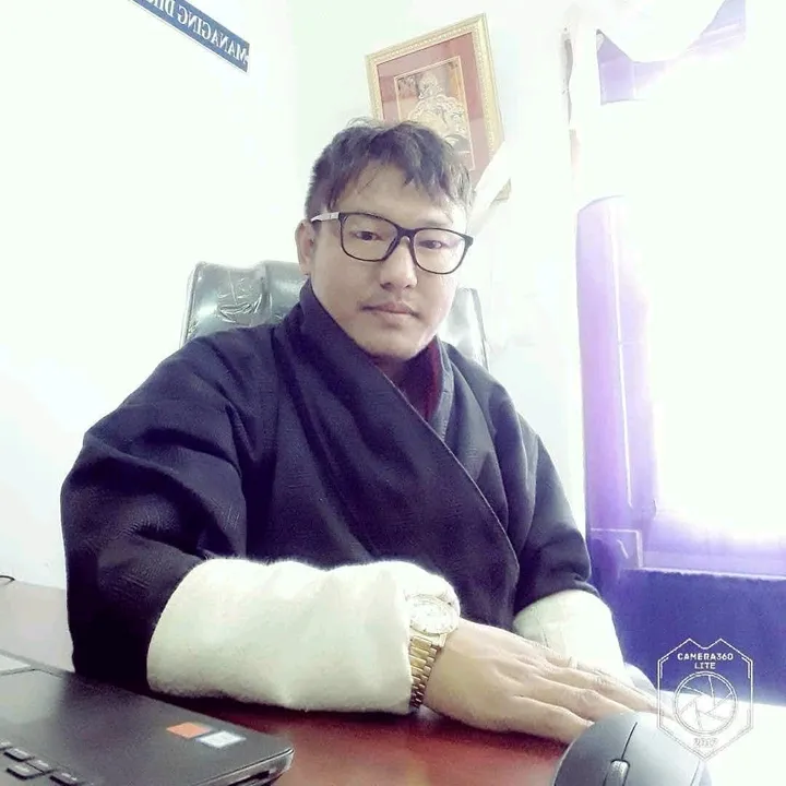 @karmathinley_