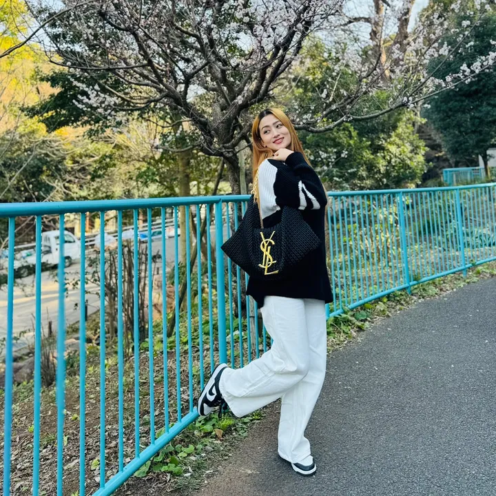 @shresthasophia