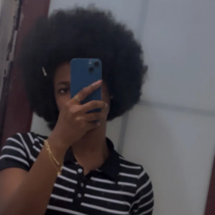 @lyrikal_vivi