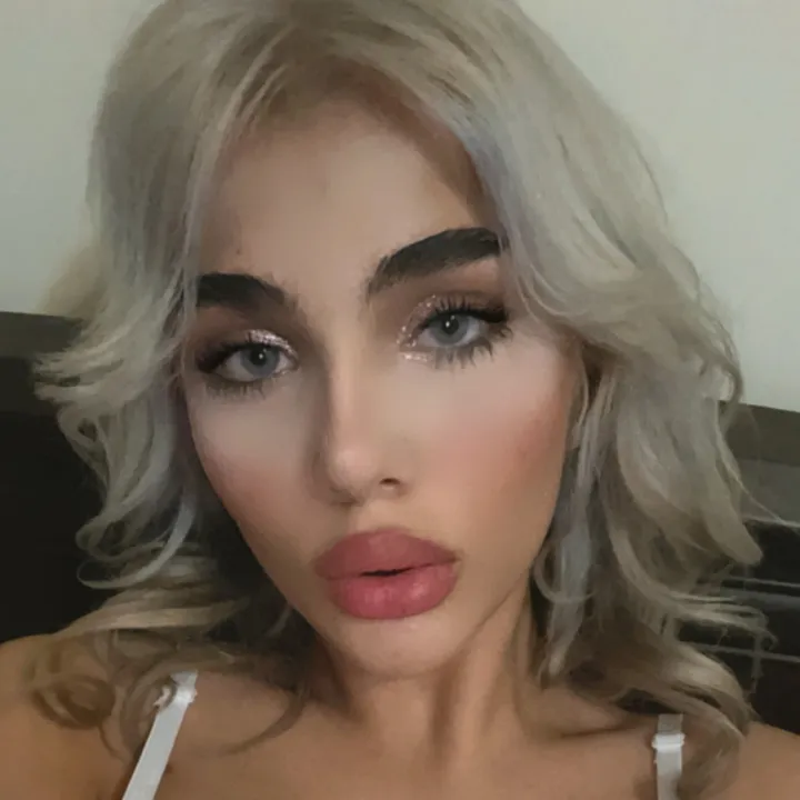 @elisa.mokhtari