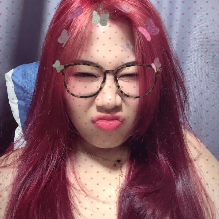 @heidek_