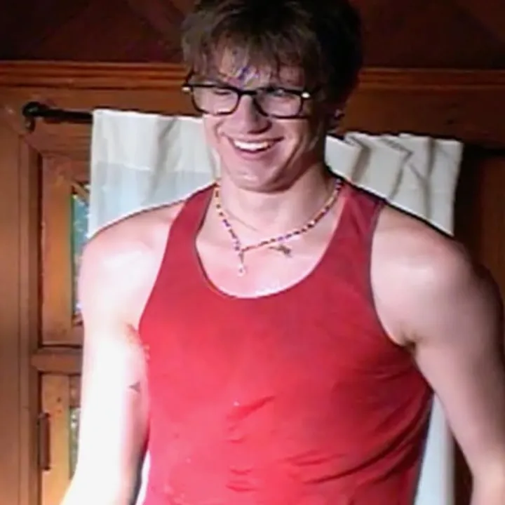 @closetojo