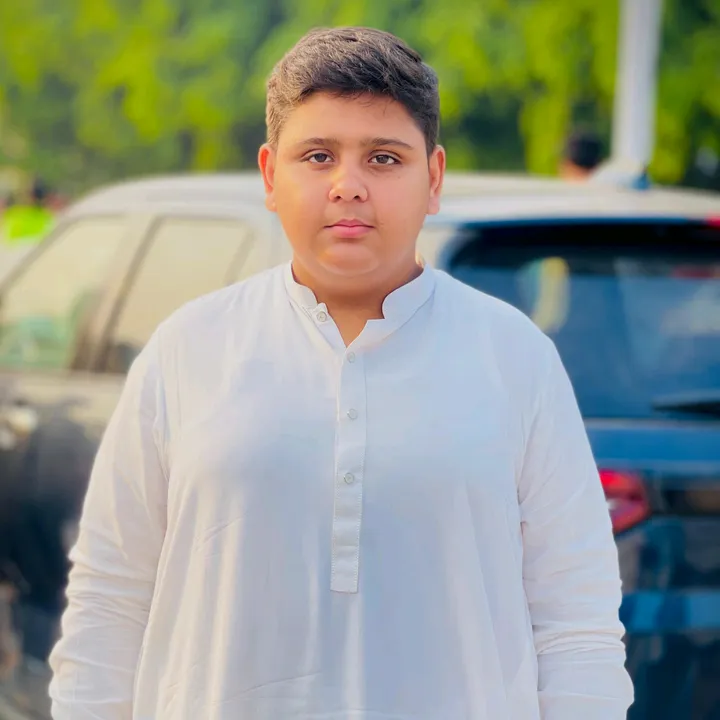 hamzabhatti5669