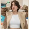 lucycastro8987