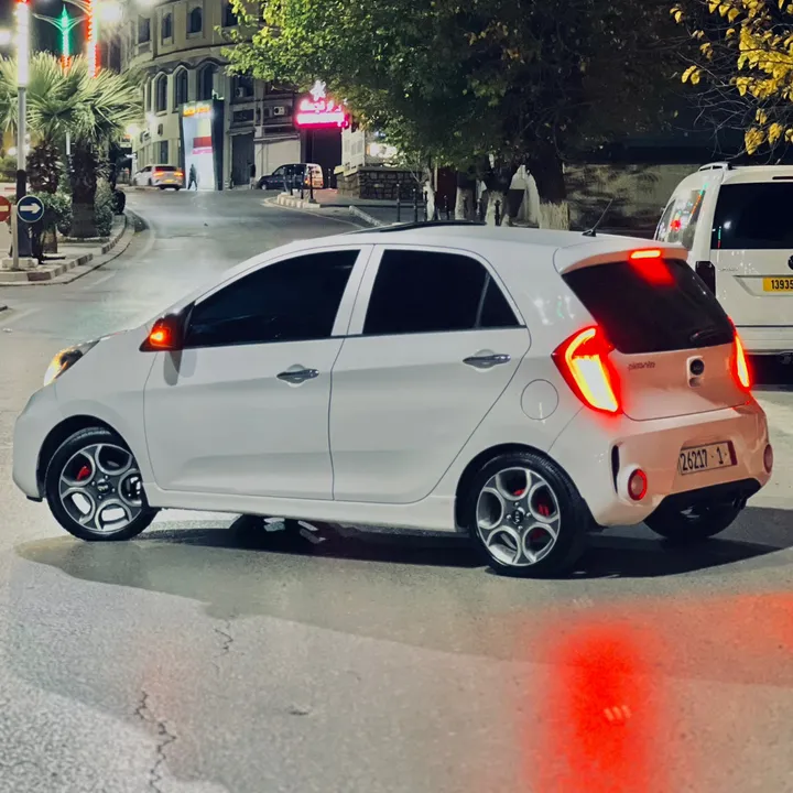 nadji742
