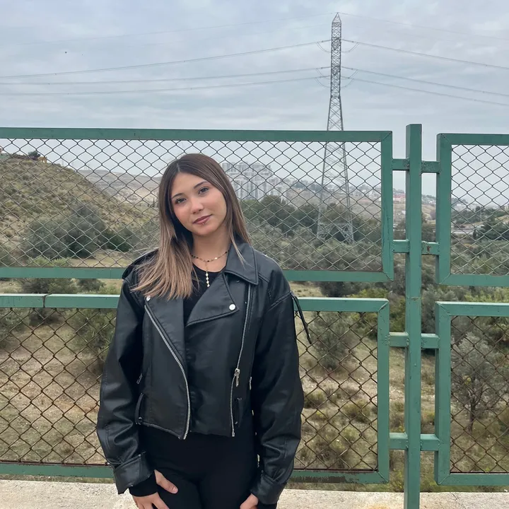 @nazliikaracaa_