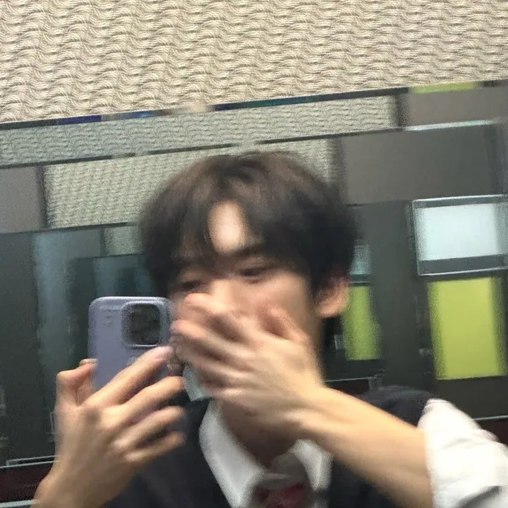 @__04307