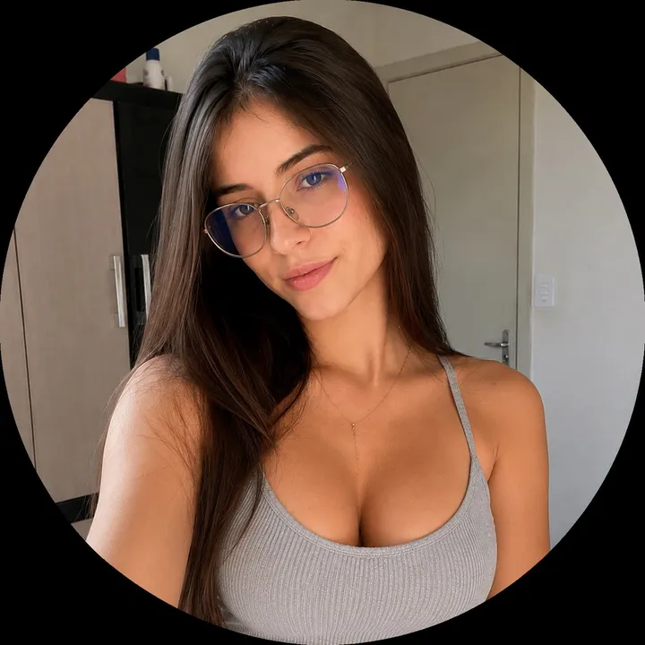 nicole.ferraz579