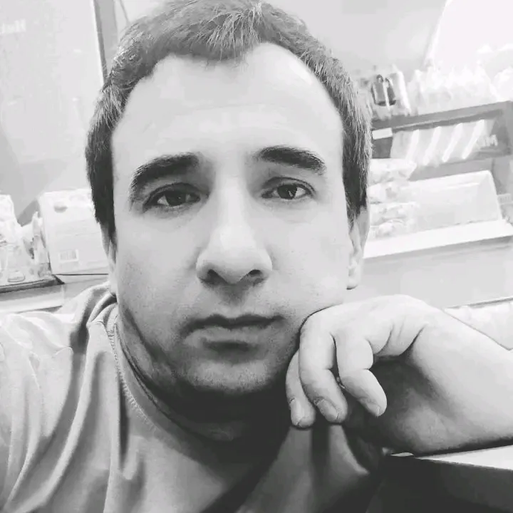 @arinov217awl02