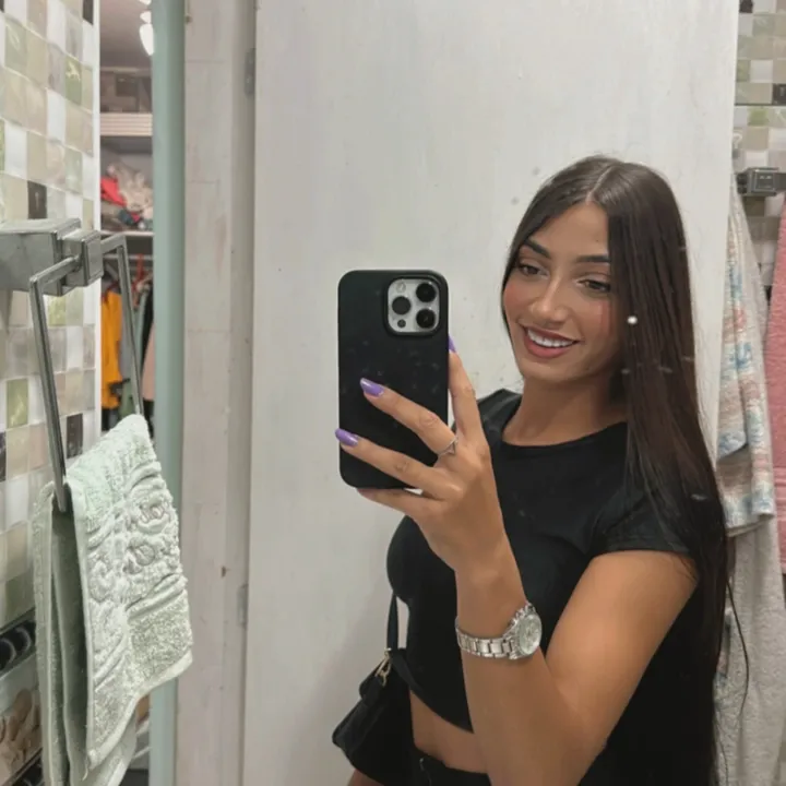 @_agathareis01_
