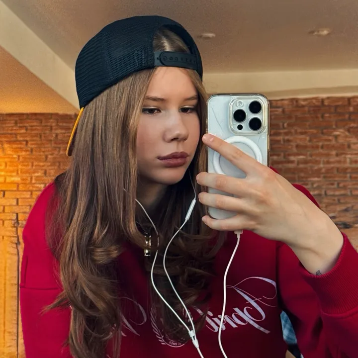 @tomyamchhh
