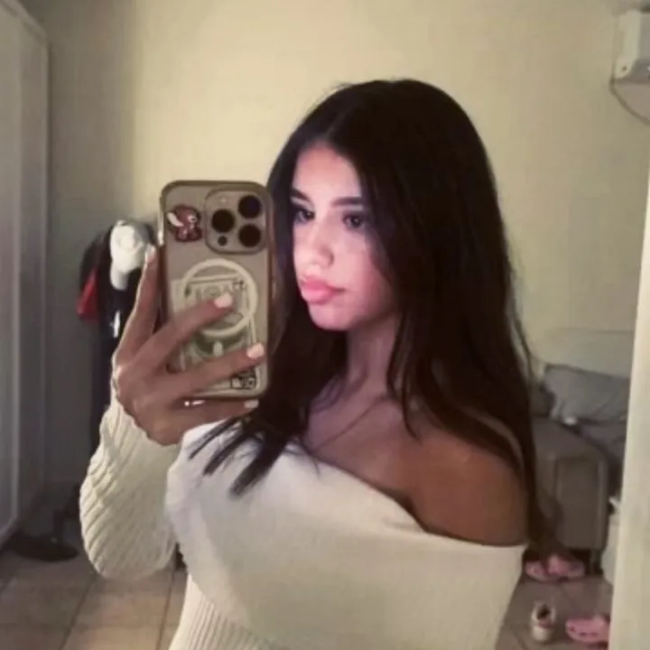 @katiamansourii