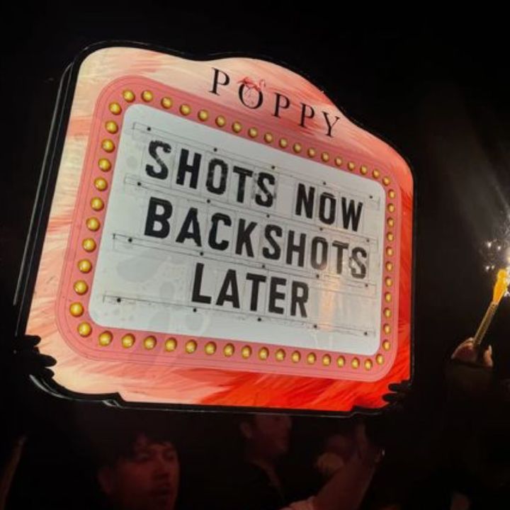 𝐁 . 𝐁 - original sound