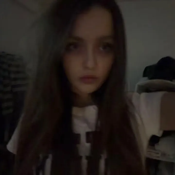 @careneeeeq