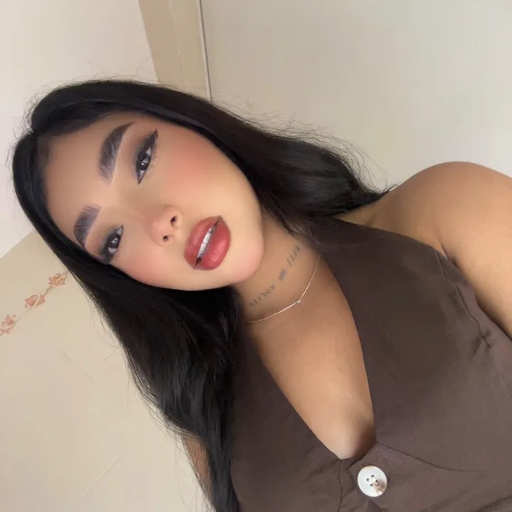 @laumv222