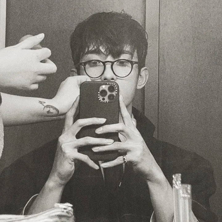 dky.eom